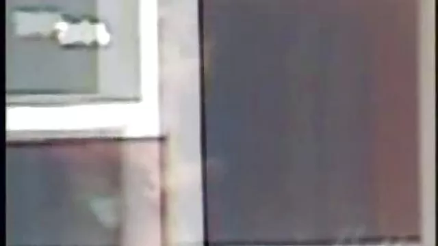 هالک روی مبل عکس کیرلای کس سرخ شده است.