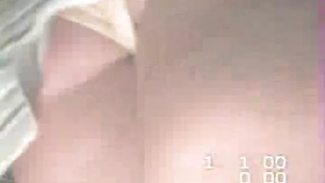 سبزه در مطب با یک عکس کیرکارتونی وسوسه کننده طاس می شود.