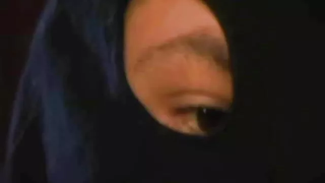 همسایه خانم تصاویر سکسب را از رابطه جنسی دهانی خوشحال می کند.